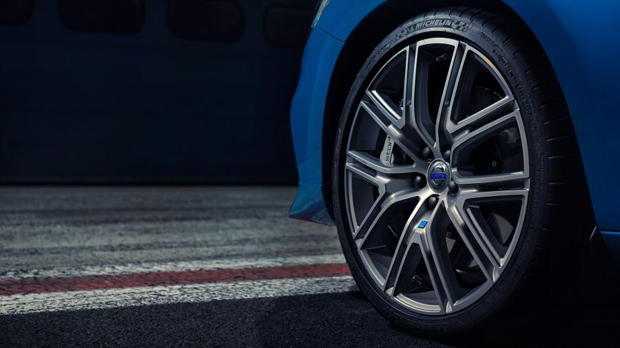Колеса Volvo V60 Polestar 2017 года  (WW) (фото 27 из 45)